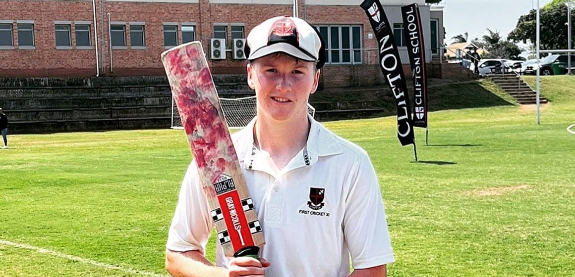 Tim Saulez sets Clifton 1st XI batting record