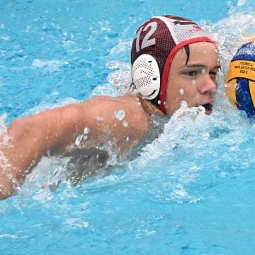 Clifton wins, Hilton sounds a warning, champs SACS victorious