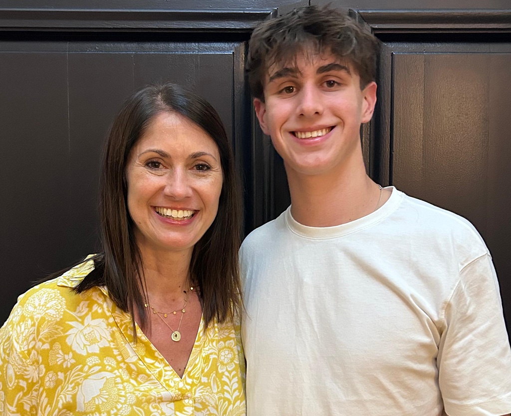 Joel Steyn and his mother, Nicky, were all smiles after he received excellent IEB exam results, which came on the heels of Joel helping KZN Coastal win the Indoor Hockey IPT title in December.
