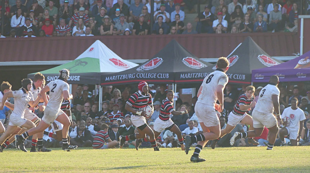 While Hilton College enjoyed an advantage in possession and territory, Maritzburg College showed a cutting edge on the counterattack. (Photo: Brad Morgan).