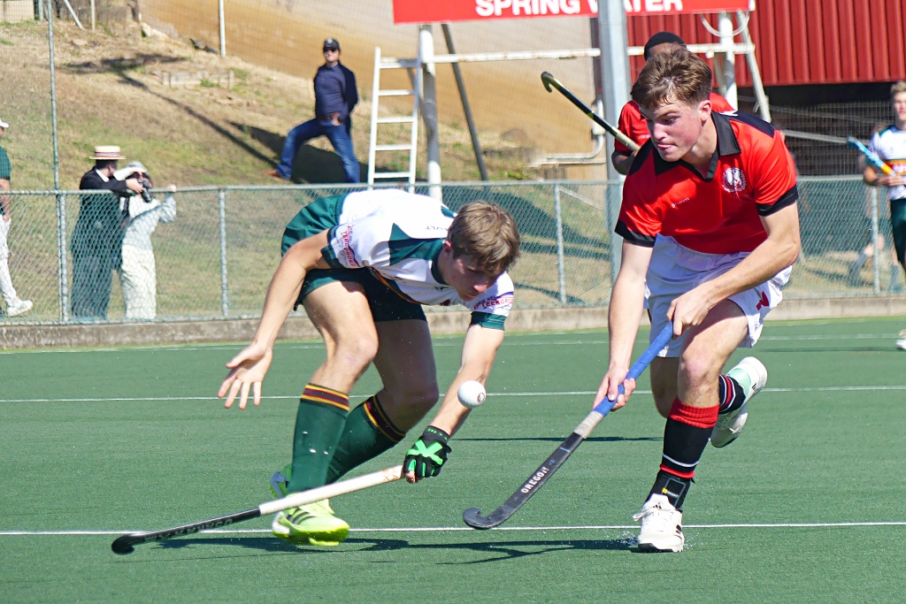 Behind a stubborn defence, Maritzburg College threatened Affies with sharp counterattacks. (Photo: Brad Morgan).