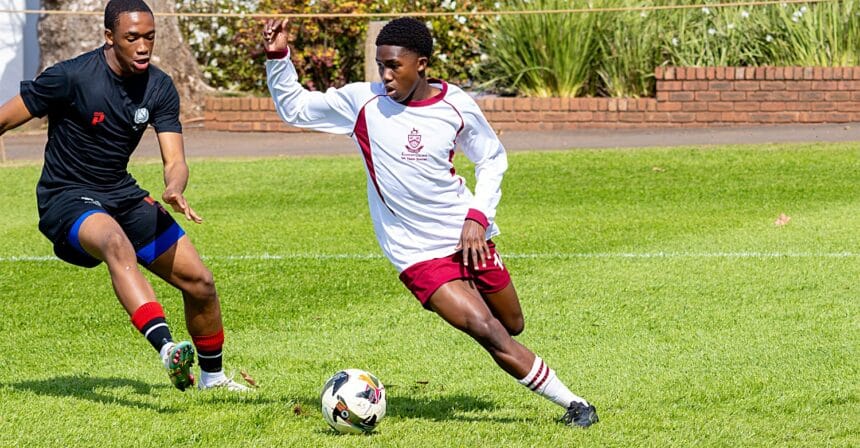 Kearsney gets the better of College on the football field